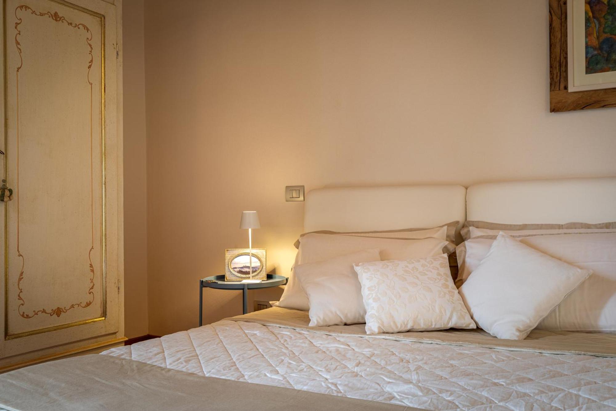 Il Castro Luxury Apartments San Gimignano Exteriér fotografie